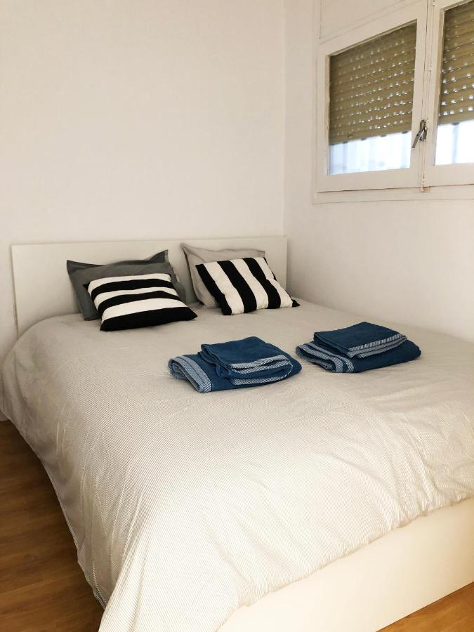 Lovely Seaside Apartment In Front Of Calafell Beach And Cunit Beach Segur de Calafell Kültér fotó